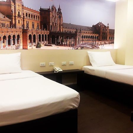 Sugbutel Family Hotel Cebu Екстериор снимка