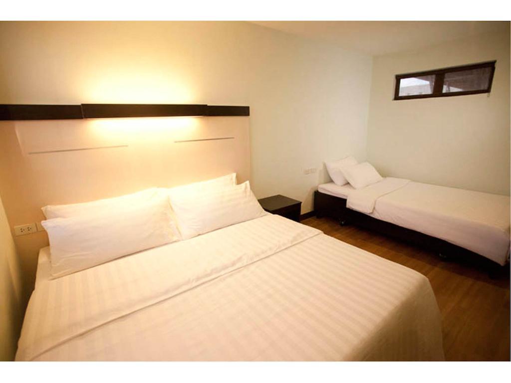 Sugbutel Family Hotel Cebu Екстериор снимка